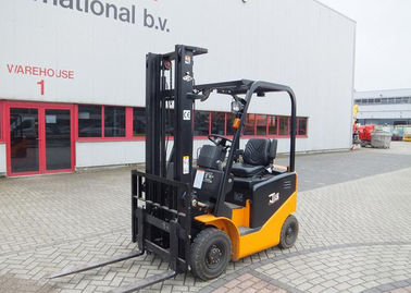 China Narrow Aisle Pneumatic Tires Electric Forklift Truck 3 Ton Capacity Moving Cargoon sales