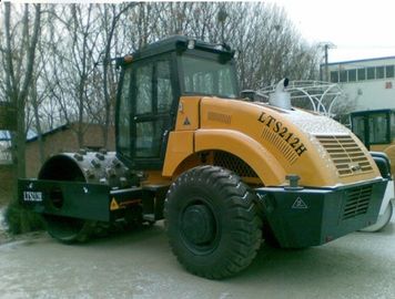 China 30000kg Dams Vibratory Road Roller Hydraulic Steering With Cummins Diesel Engineson sales